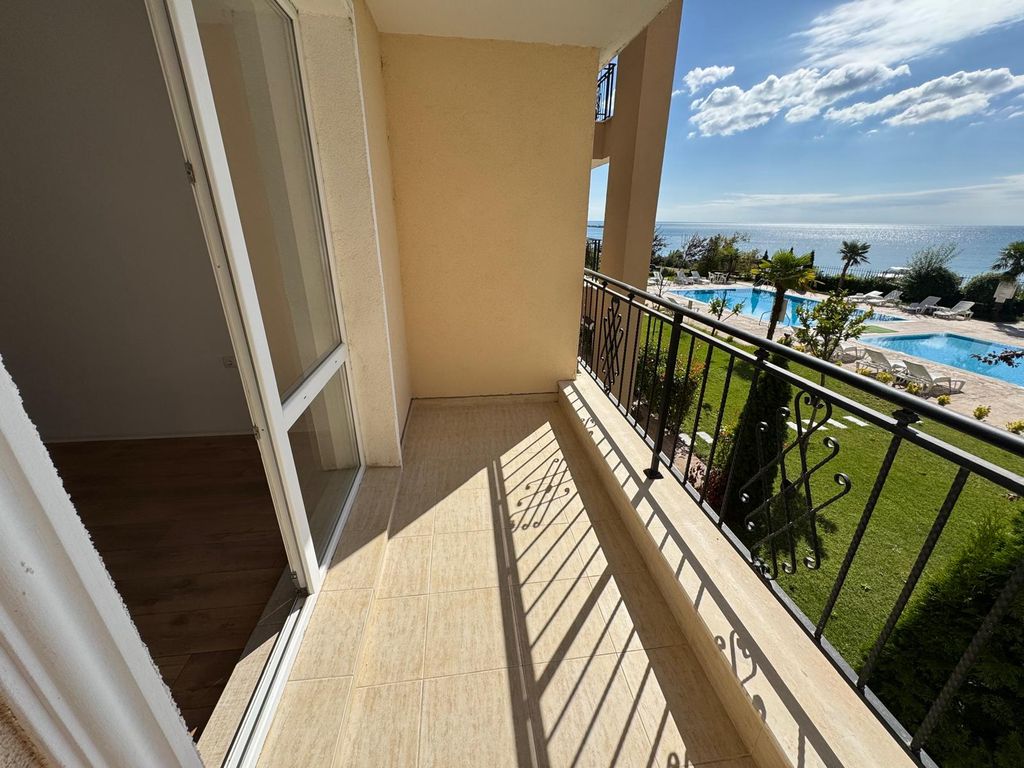 Property photo 3 of 22