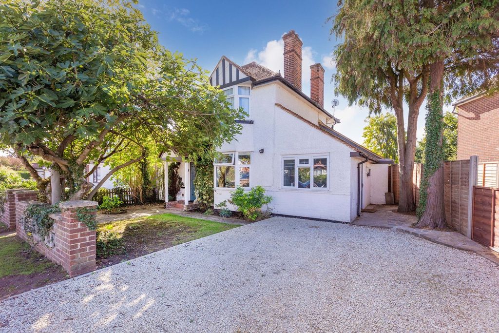 Property photo 1 of 16