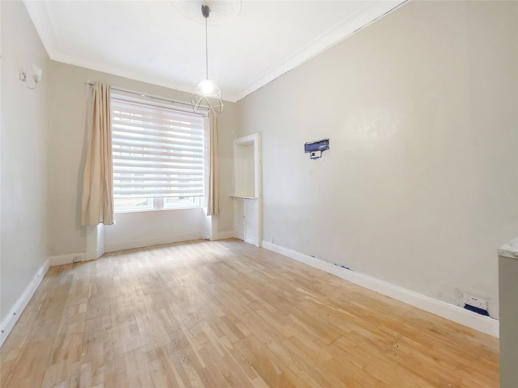 Property photo 3 of 14 Picture No. 05