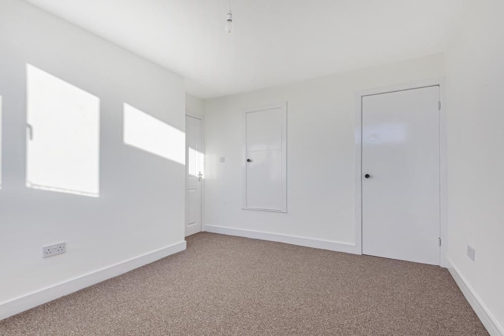 Property photo 3 of 4 Bedroom