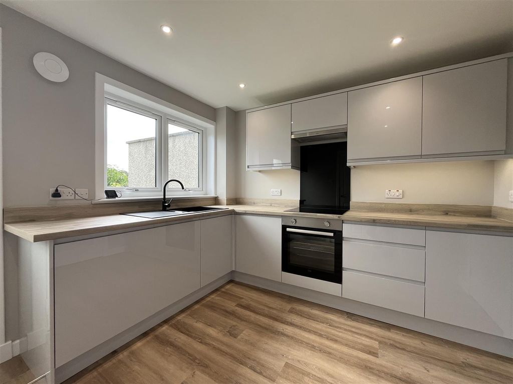 Property photo 2 of 21 2.Jpg