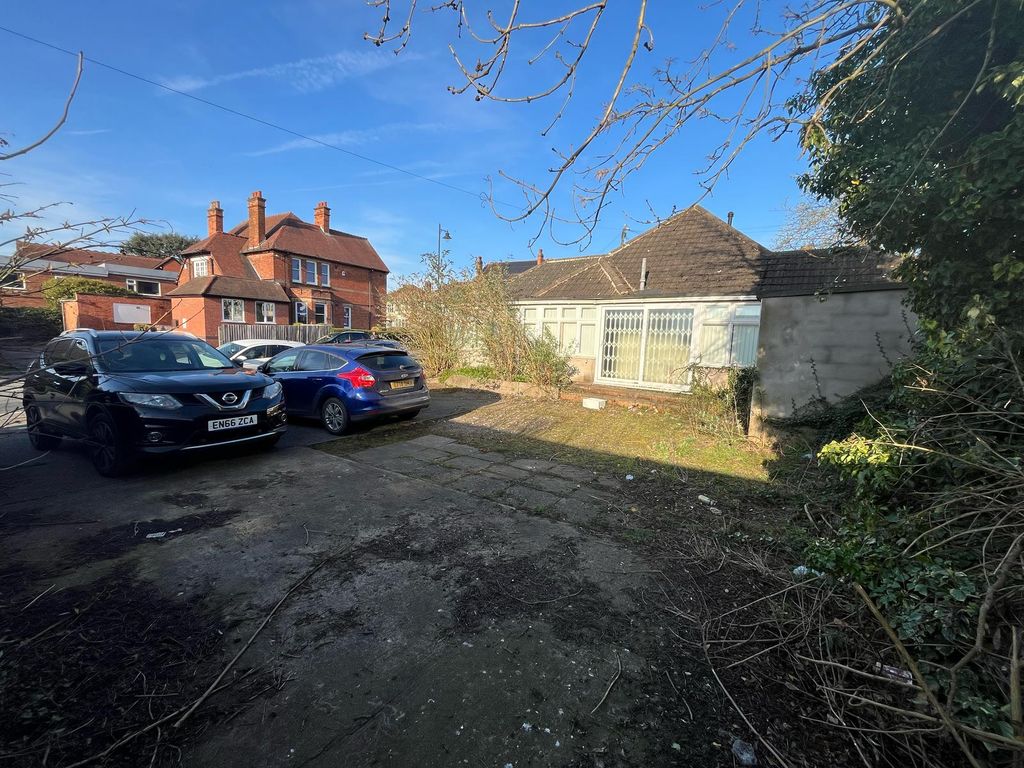 Property photo 3 of 10