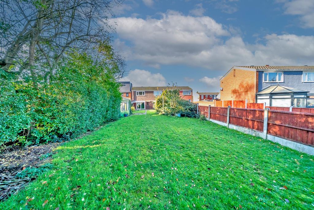 Property photo 2 of 17 Webbs-25.Jpg