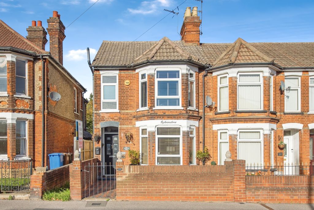 Property photo 1 of 16