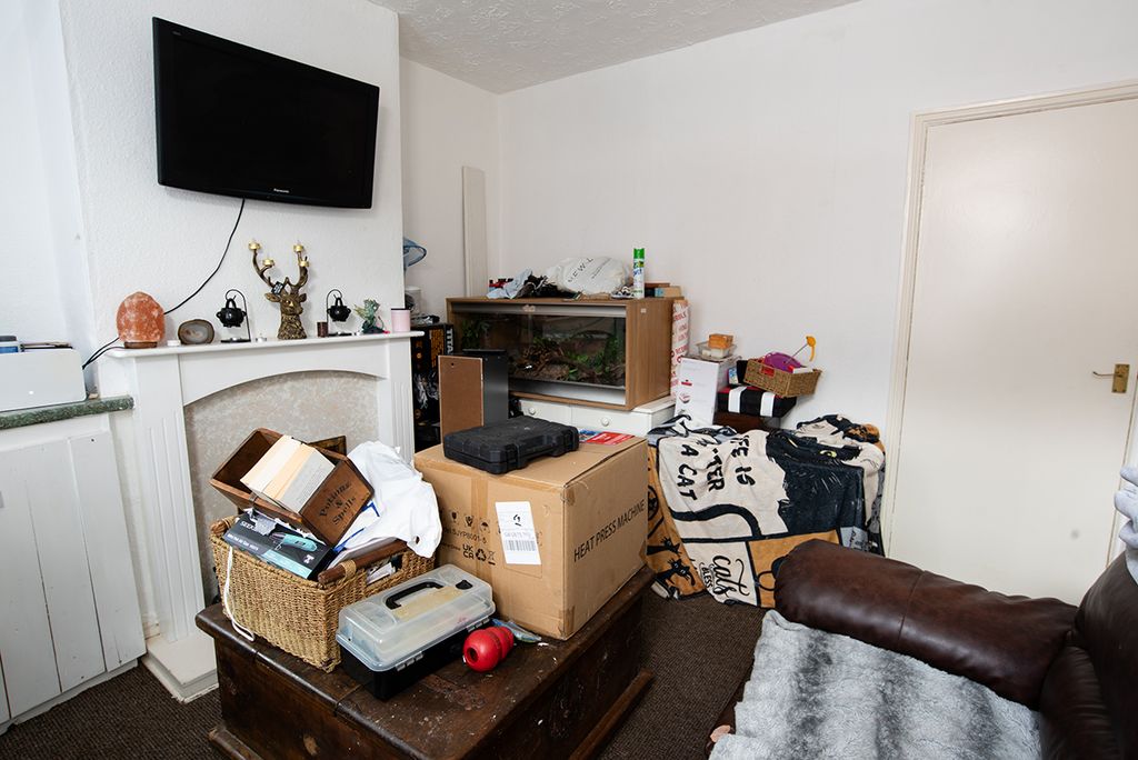 Property photo 3 of 20