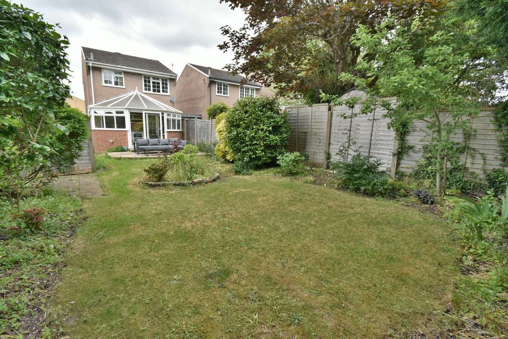 Property photo 2 of 23