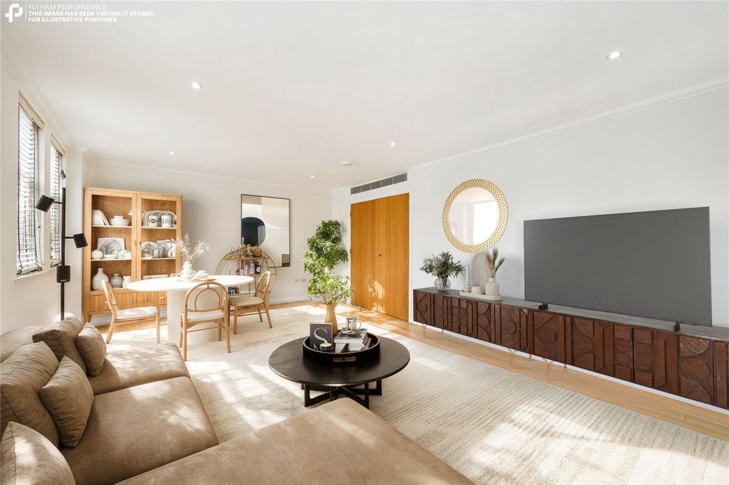 Property photo 2 of 11 Reception Room