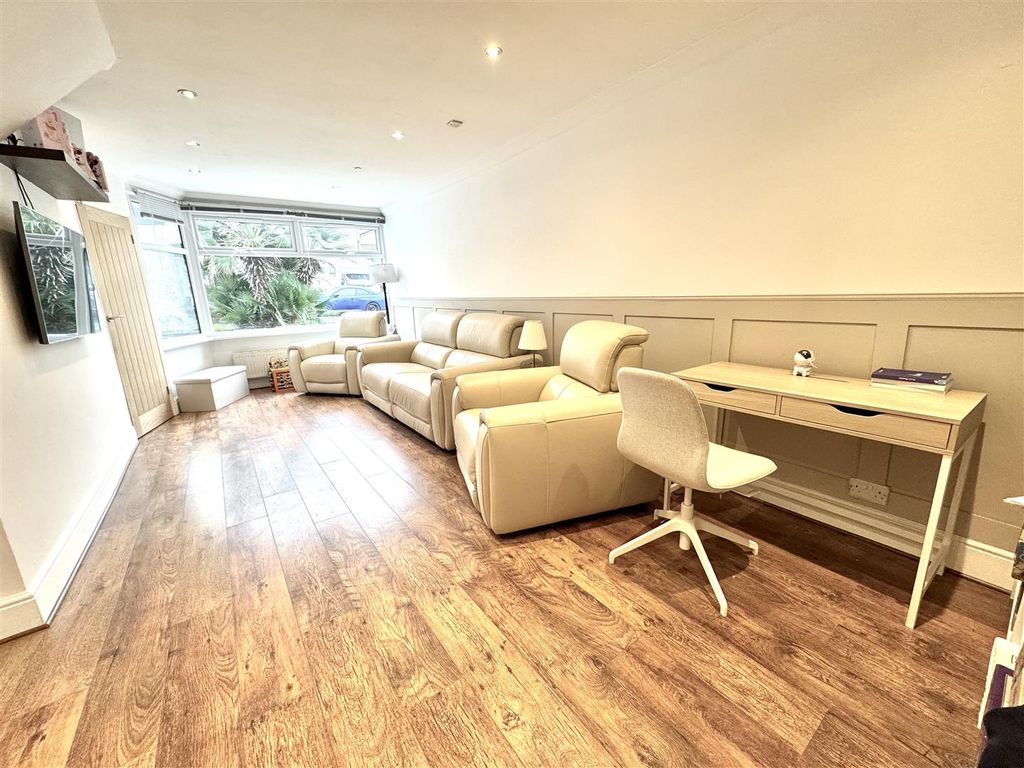 Property photo 2 of 25 Img_8384.Jpeg