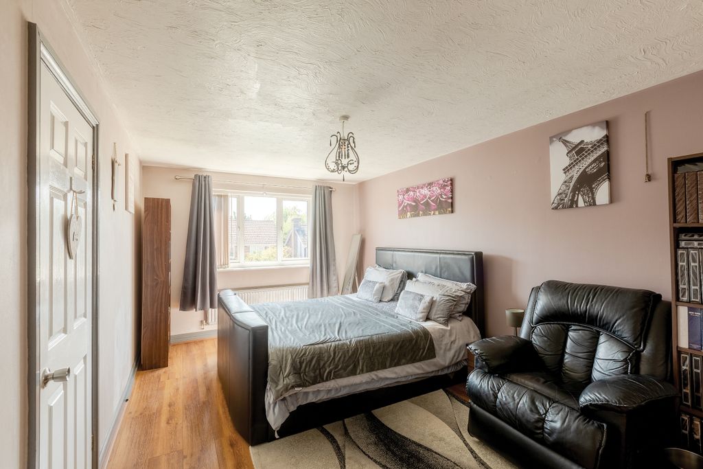 Property photo 2 of 24 Photo 23