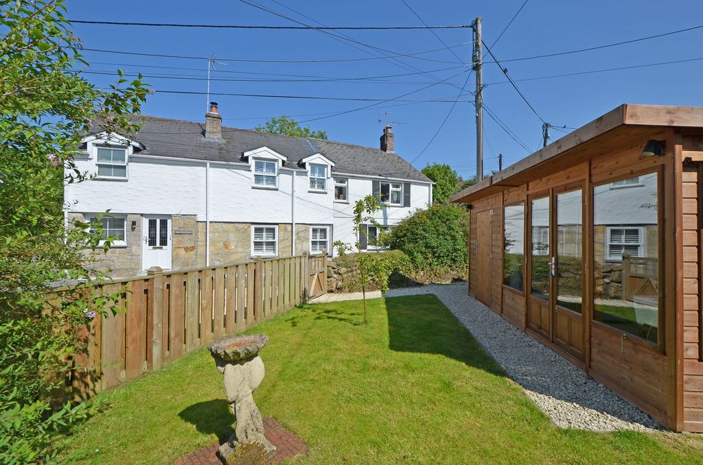 Property photo 1 of 27