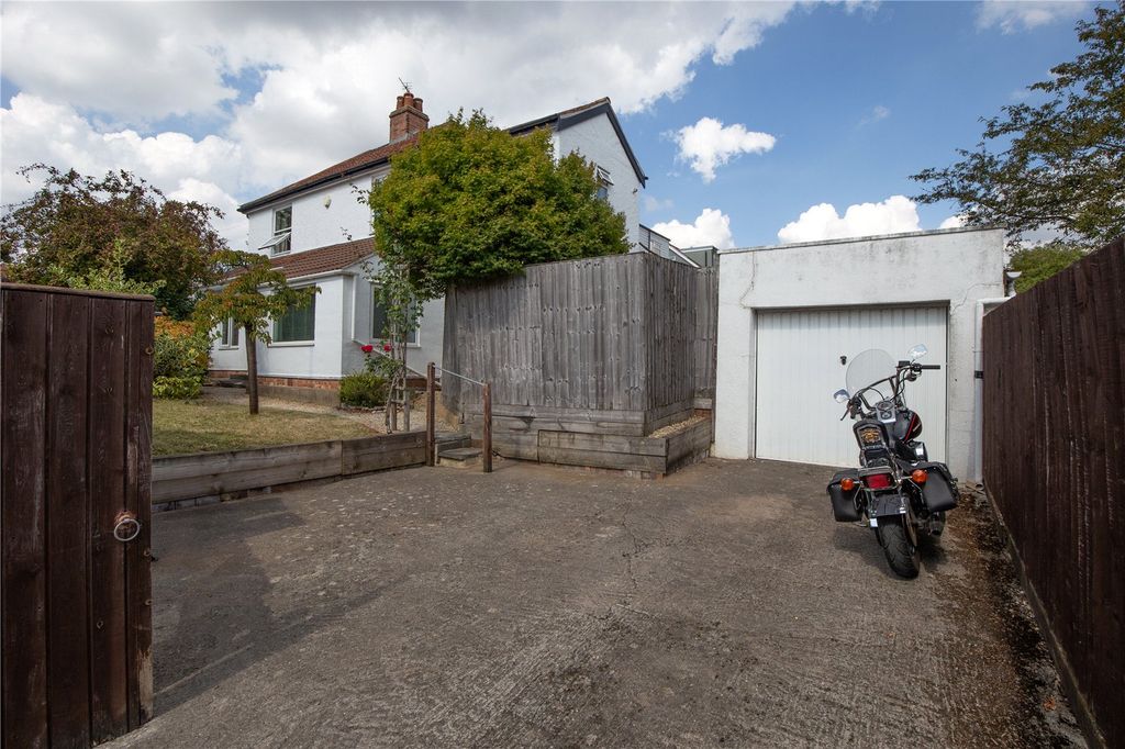 Property photo 1 of 36 Picture No. 41