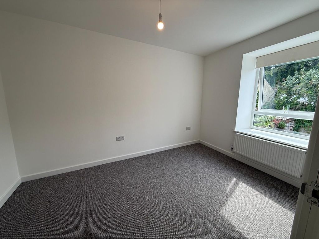 Property photo 2 of 16 Img_1174.Jpg
