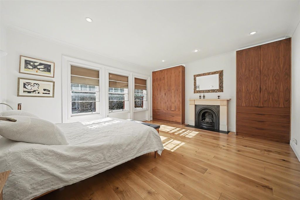 Property photo 3 of 16 32A Rosslyn Hill Nw3 1Nh-No Watermark-17.Jpg