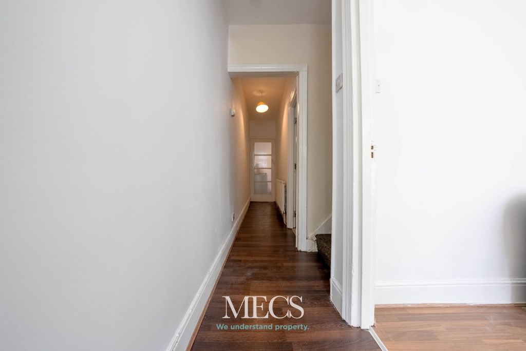 Property photo 3 of 14 789246