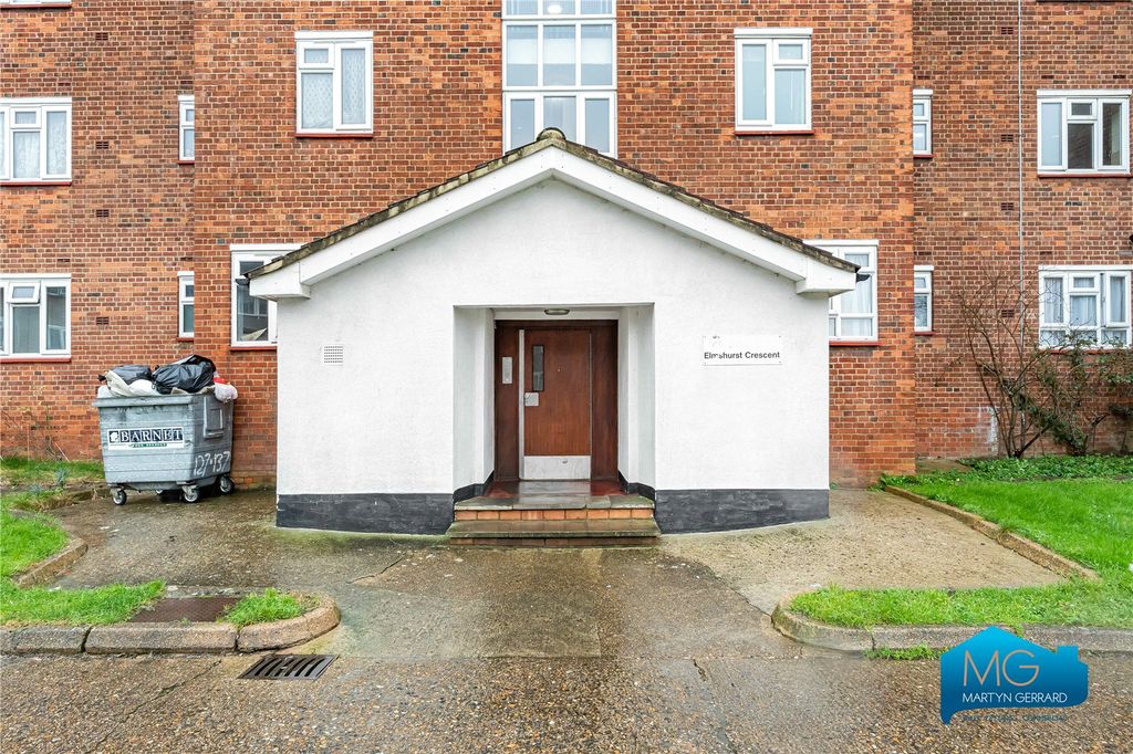 Property photo 1 of 20 Picture No. 17