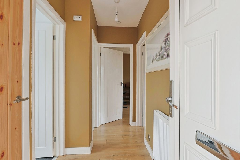 Property photo 3 of 14 Pbox-Img.Jpg