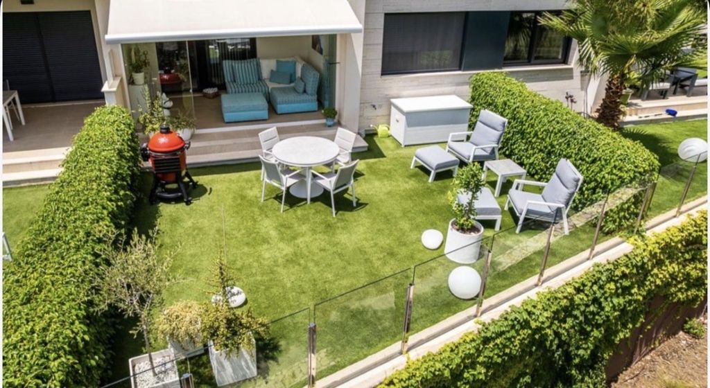 Property photo 3 of 21