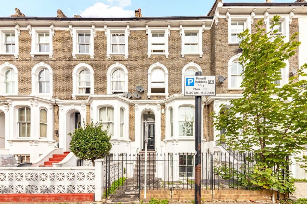 Property photo 1 of 7