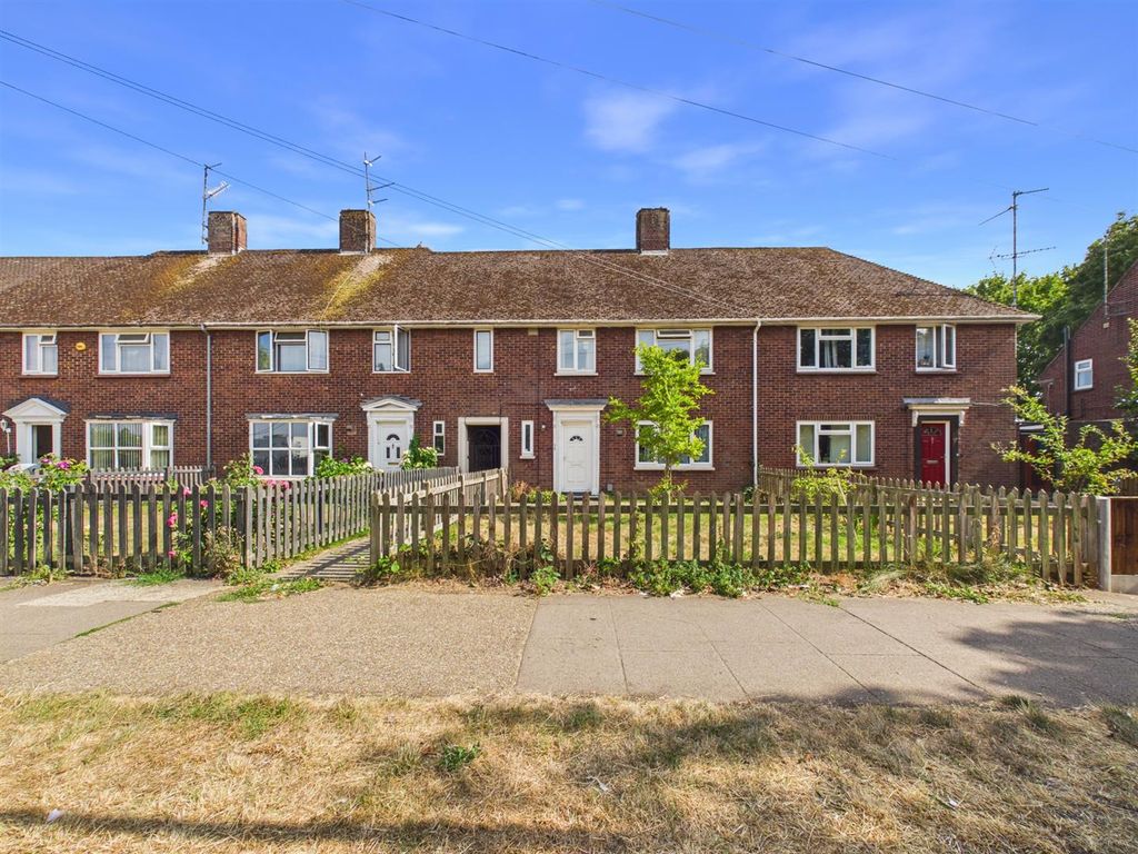 Property photo 1 of 14 Cam02435G0-Pr0354-Still005.Jpg