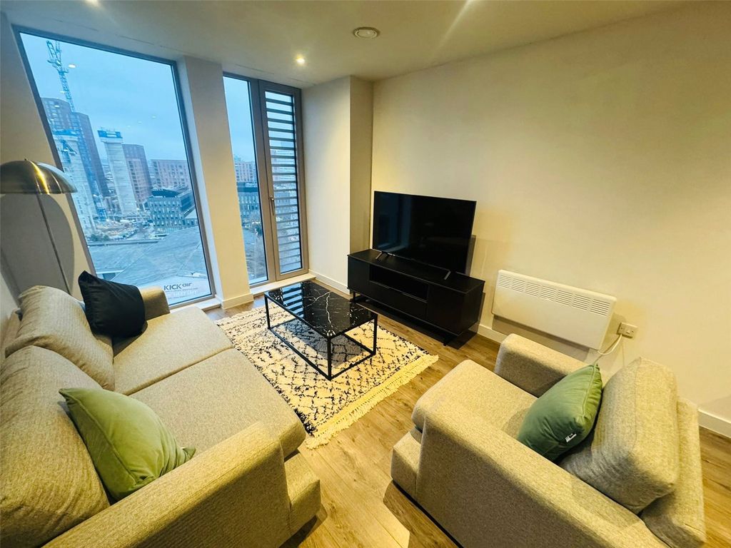 Property photo 2 of 13 Picture No. 12