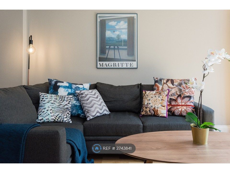 Property photo 3 of 16 Double Sofa Bed