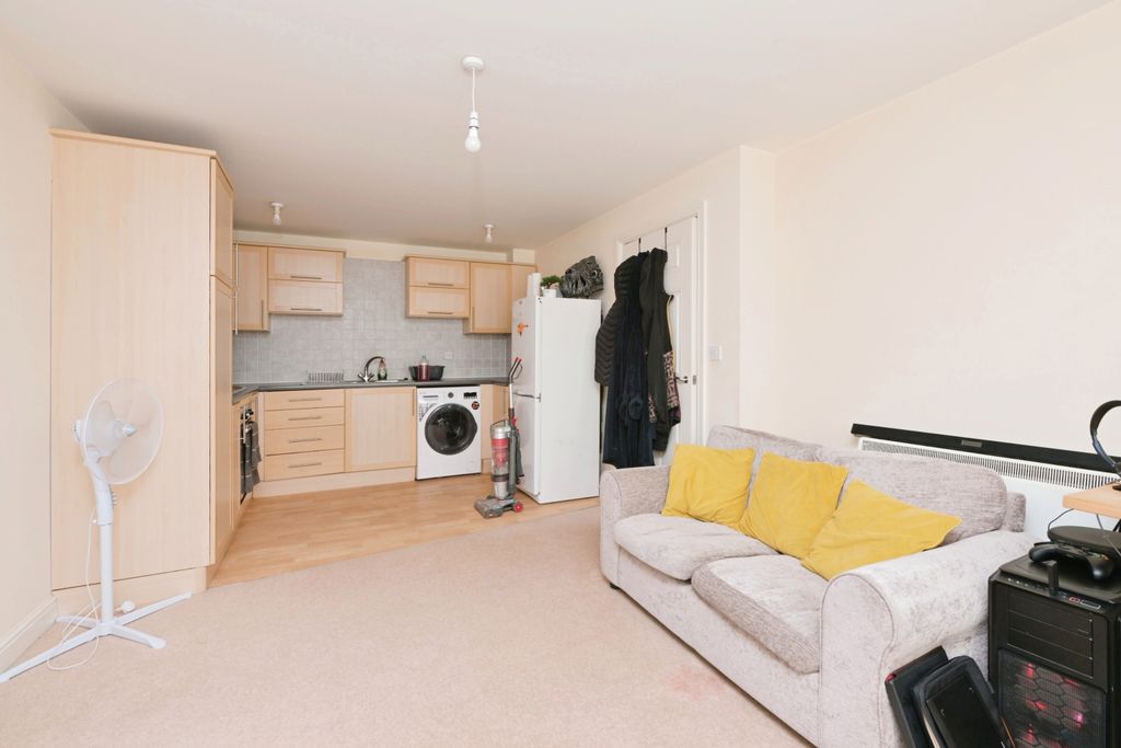 Property photo 2 of 15 Photography