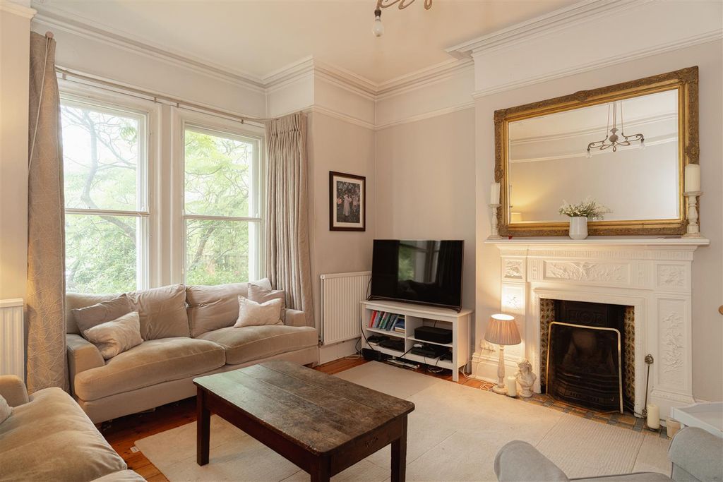 Property photo 1 of 20 5.Jpg
