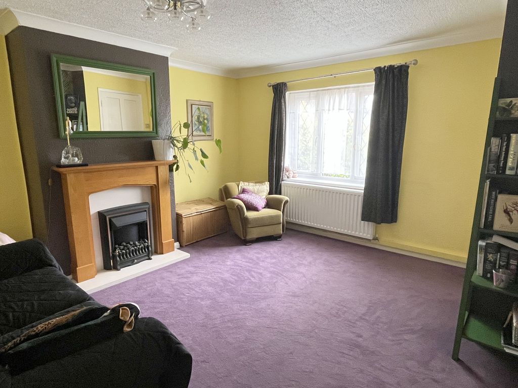 Property photo 2 of 13 Gallery