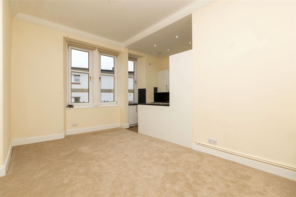 Property photo 1 of 8 1-1_6_Townhead_Kirkintilloch_001.Jpg