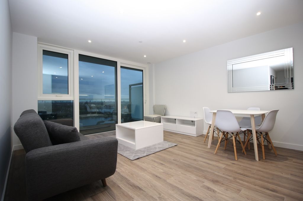 Property photo 1 of 11 Living Area - Skylar