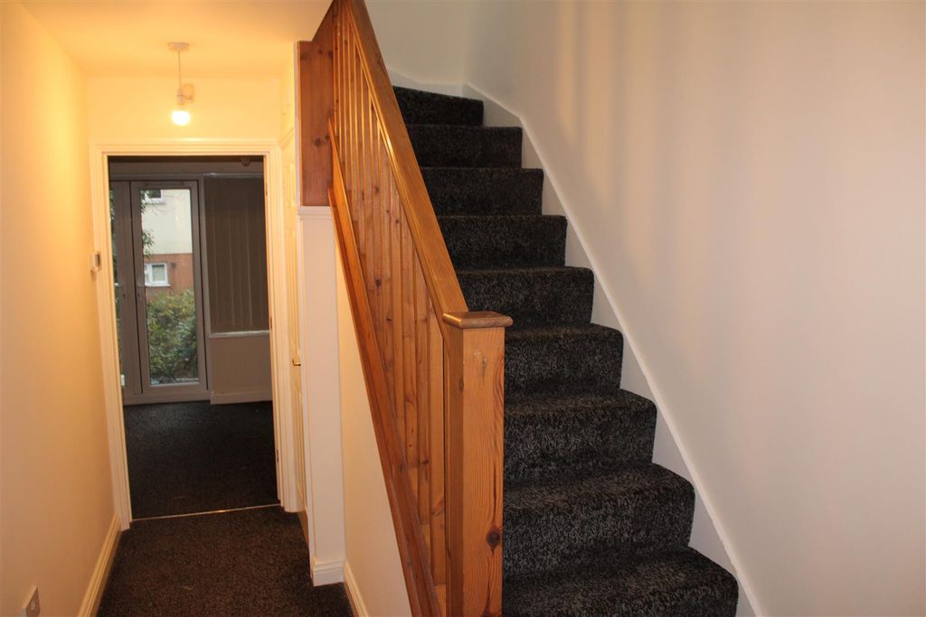 Property photo 2 of 11 Img_0109.Jpg