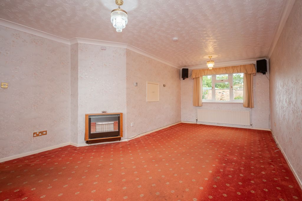 Property photo 3 of 15 20Gwyncrescent-41
