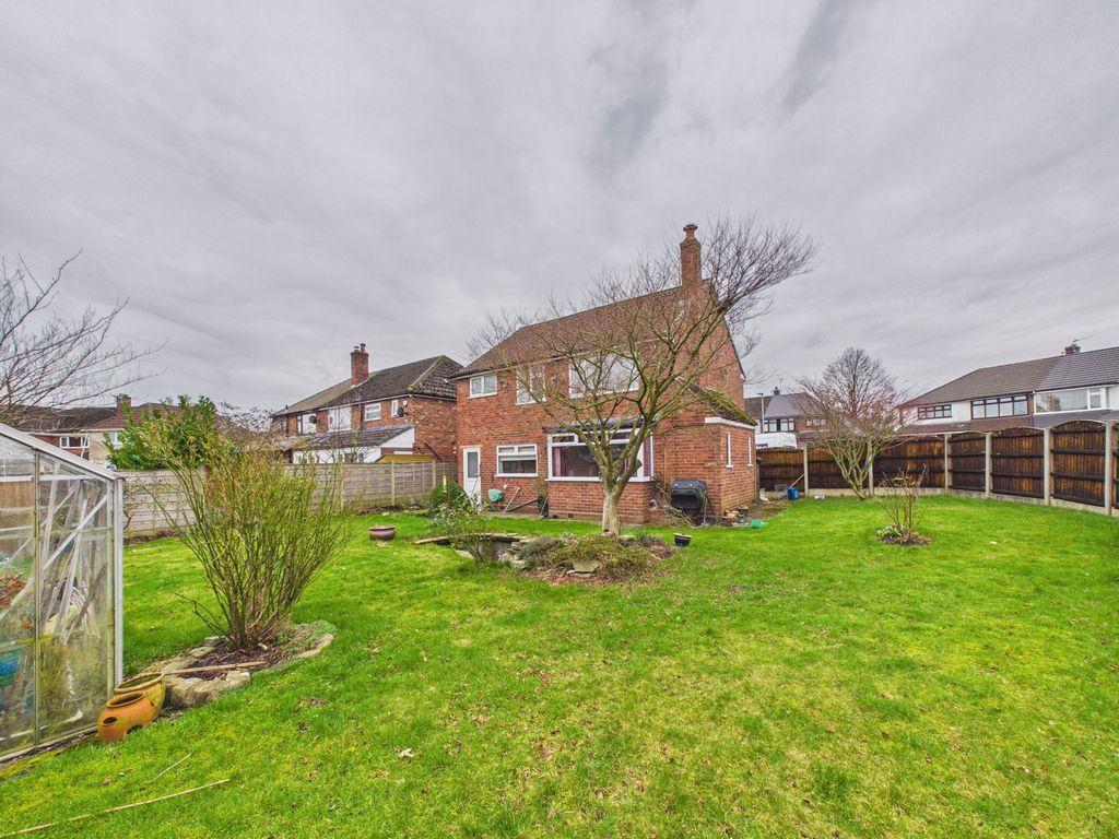 Property photo 2 of 50