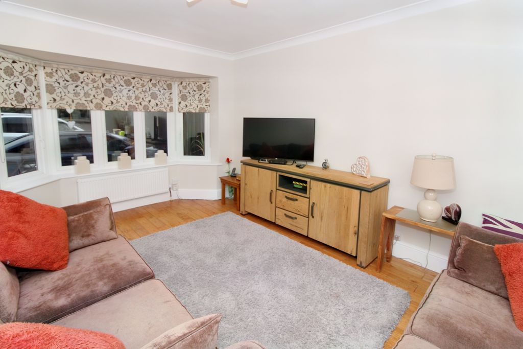 Property photo 3 of 23 Picture No. 08