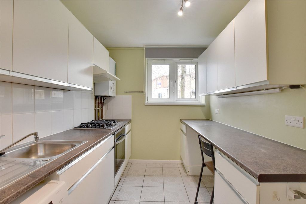 Property photo 3 of 12 Picture No. 08