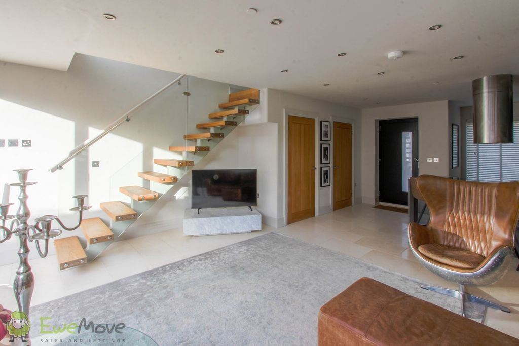 Property photo 3 of 14 Img_6377-Hdr