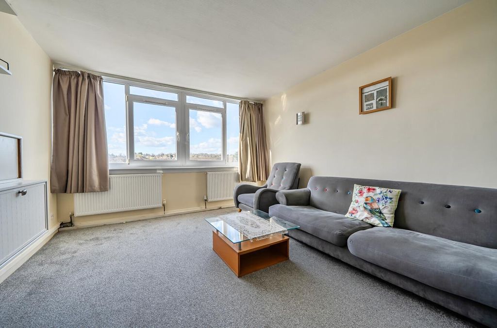 Property photo 3 of 18 1431382-12-69B57B0Ea838E.Jpg