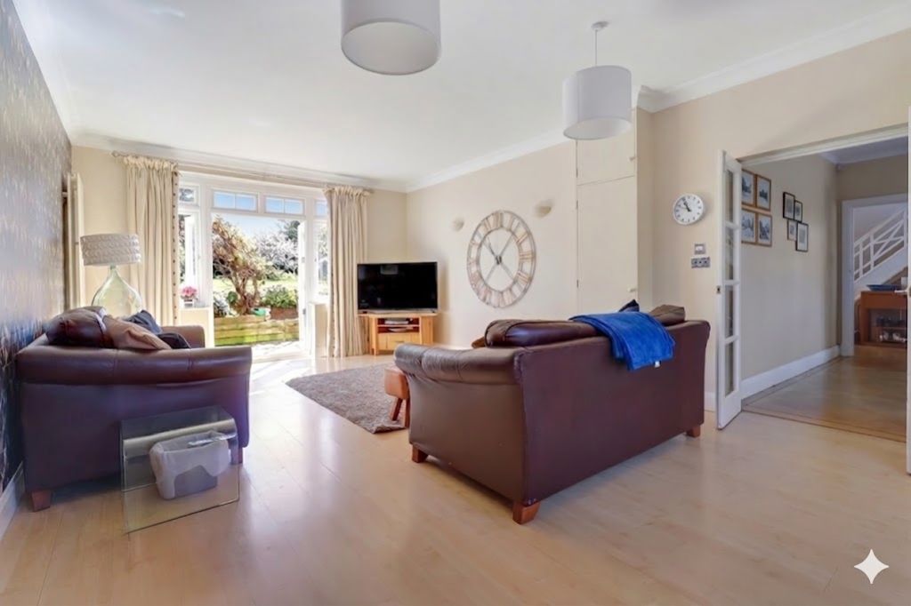 Property photo 3 of 29 Reception Room