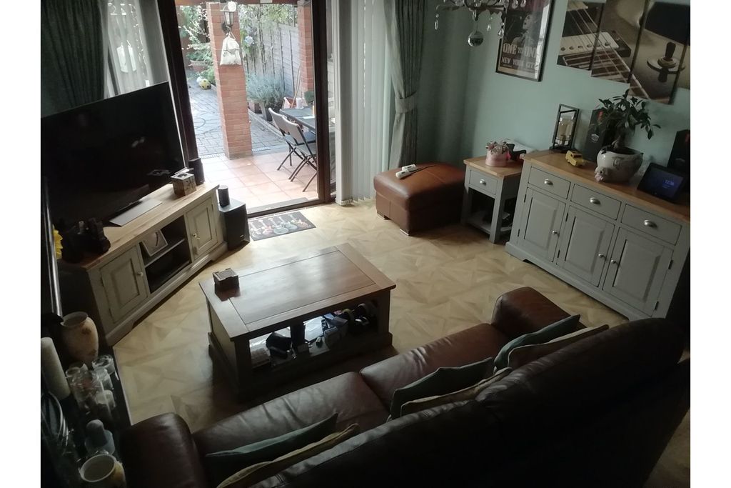 Property photo 3 of 21