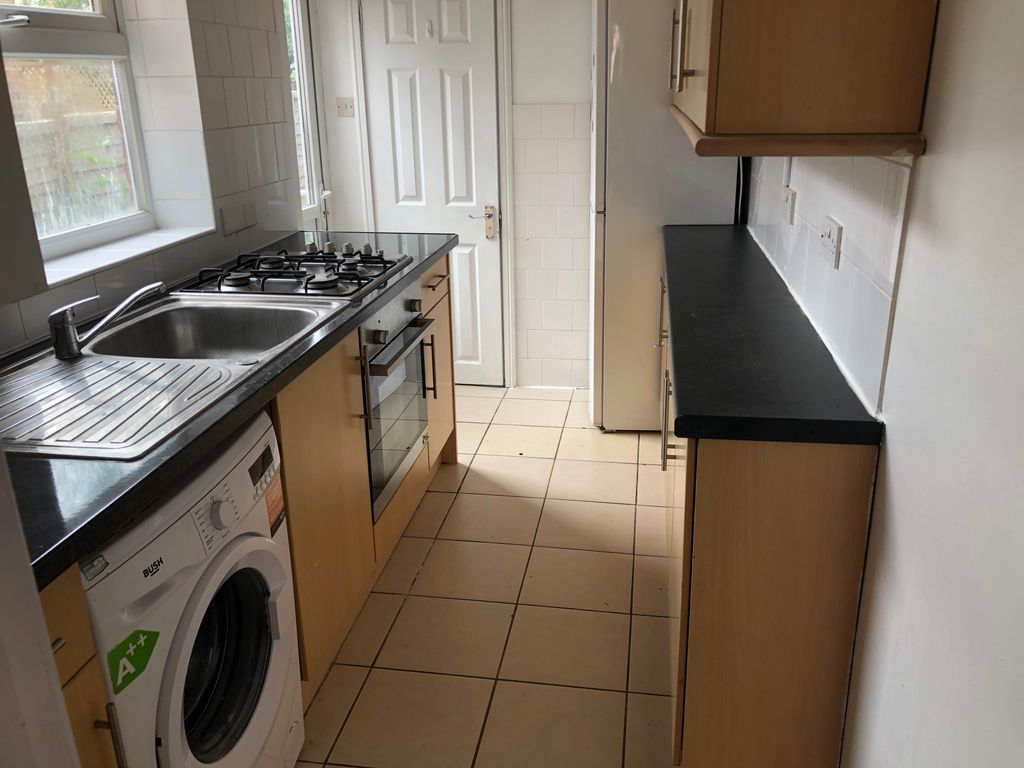 Property photo 2 of 7