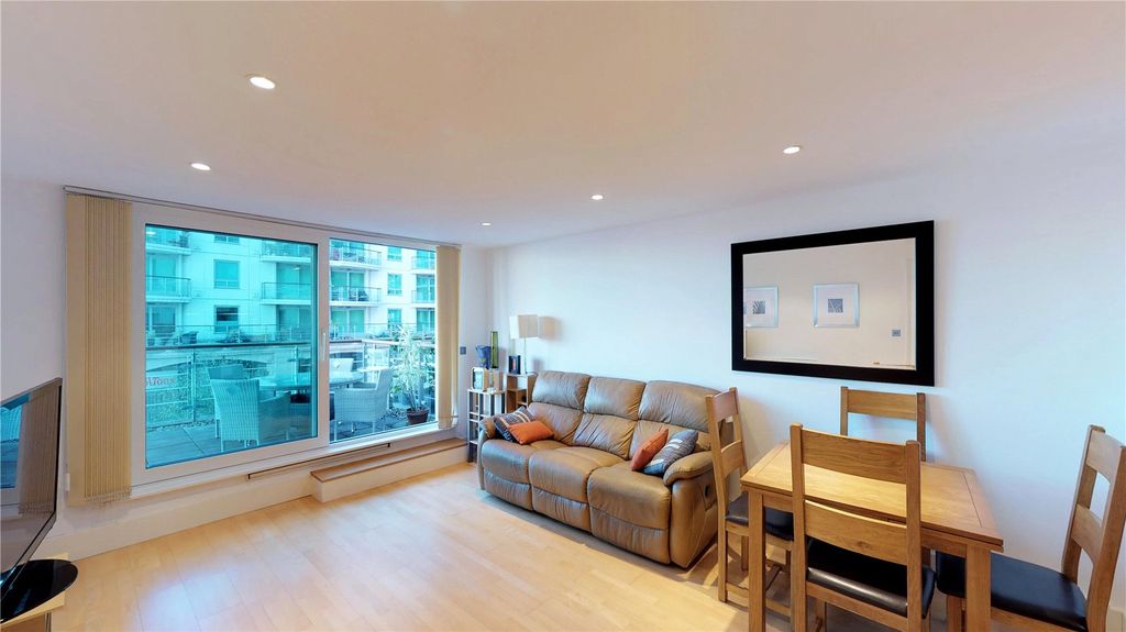 Property photo 2 of 9 Picture No. 19