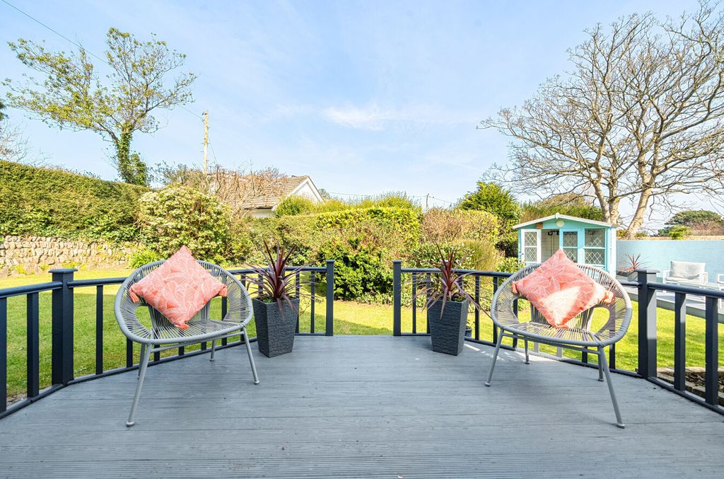 Property photo 3 of 23 1432879-16-69Be95...
