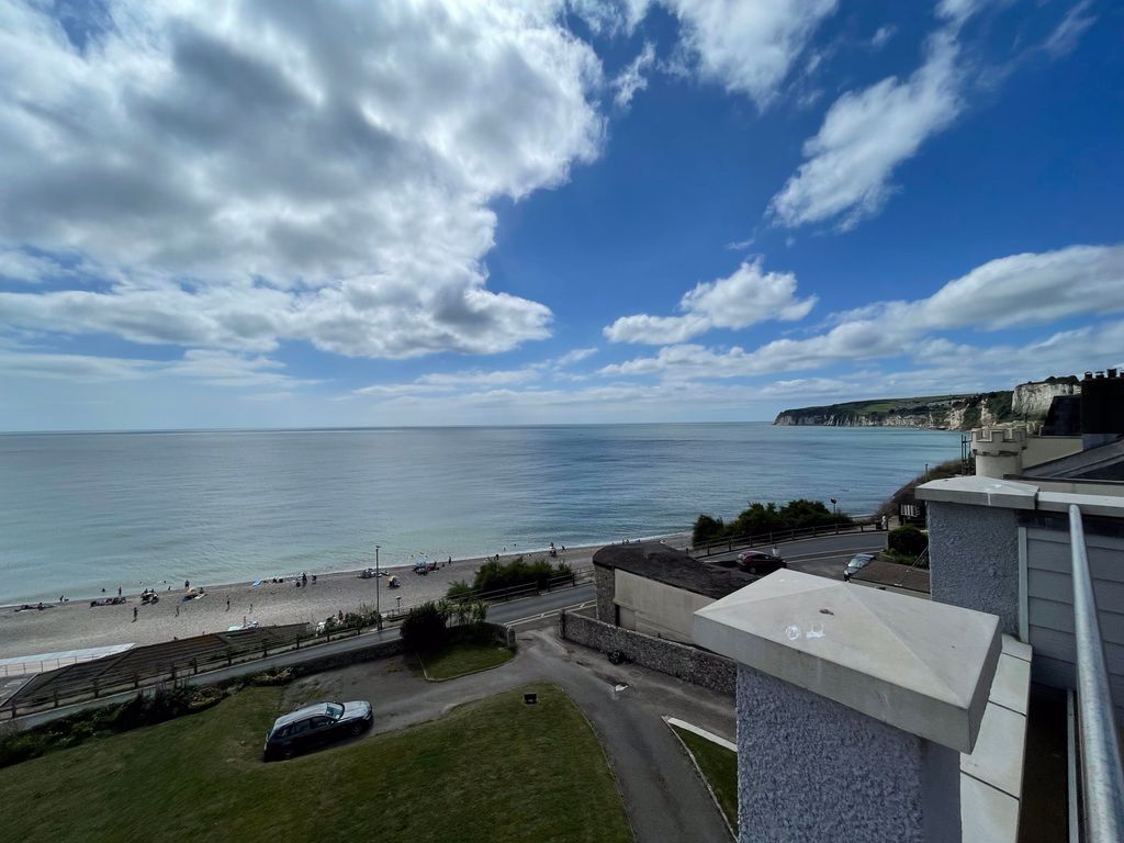 Property photo 2 of 15 Photo 6