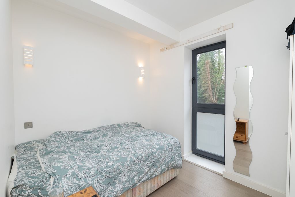 Property photo 3 of 5 Dsc06736