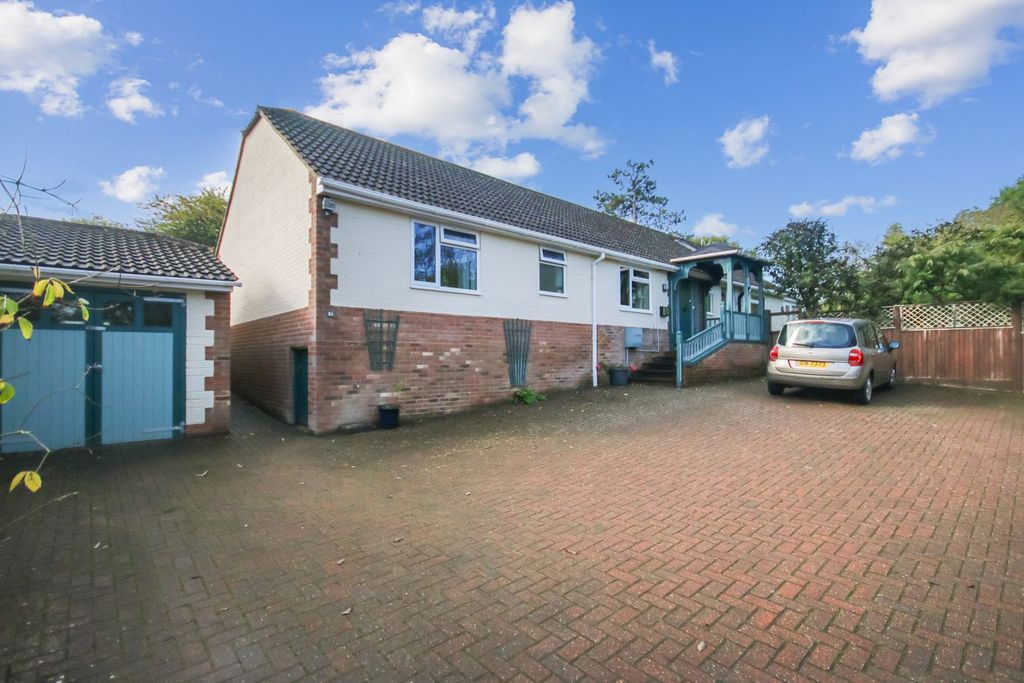 Property photo 1 of 23