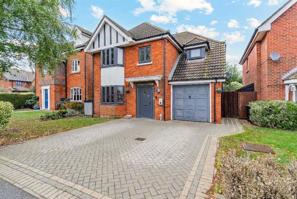 Property photo 1 of 24