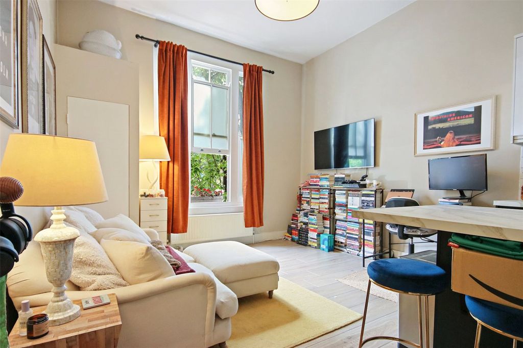 Property photo 1 of 10 Picture No. 04