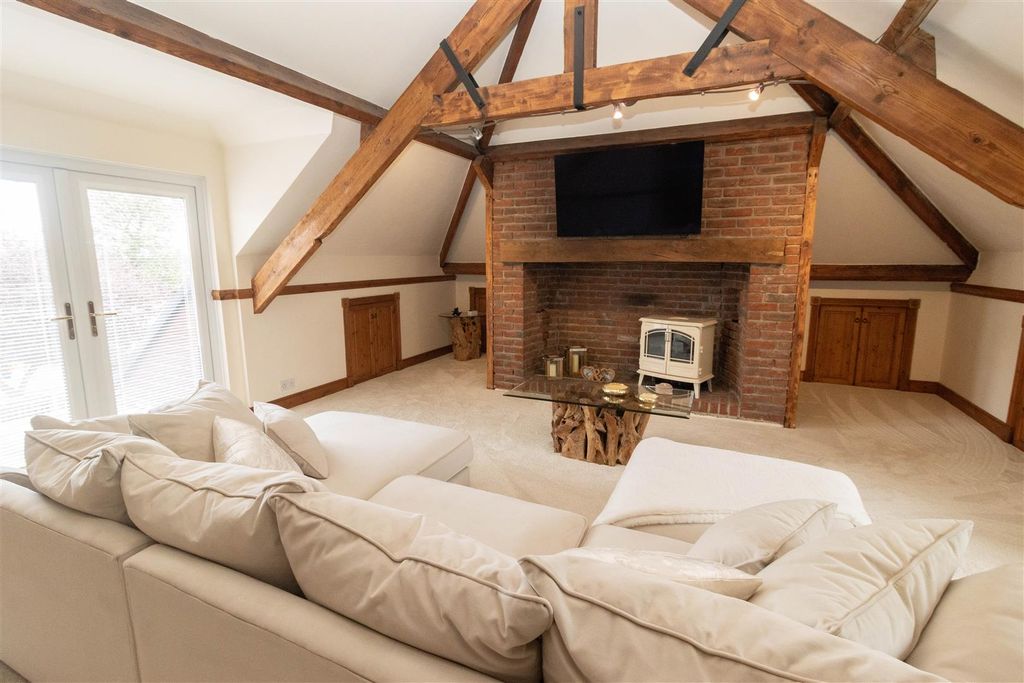 Property photo 1 of 28 Reception Room