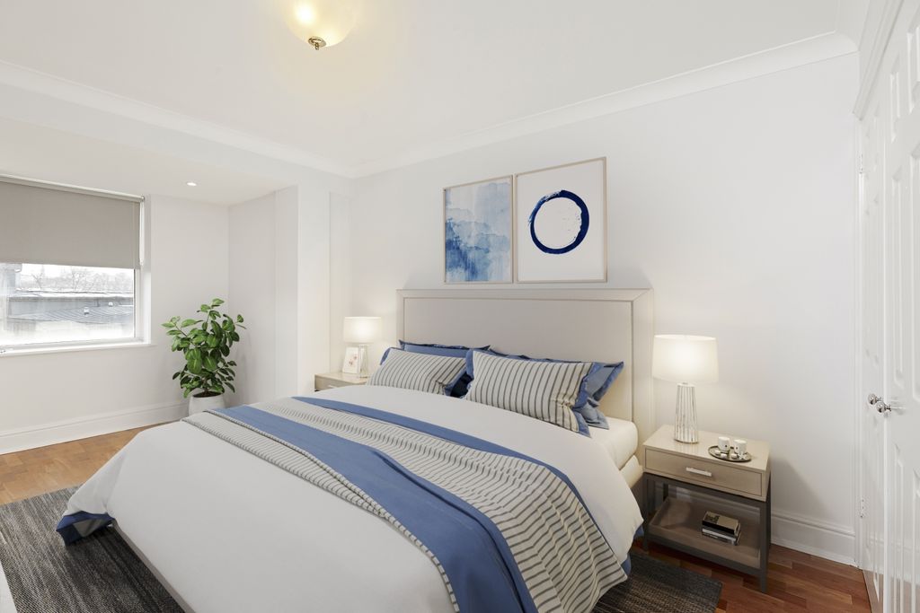 Property photo 3 of 9 Master Bedroom