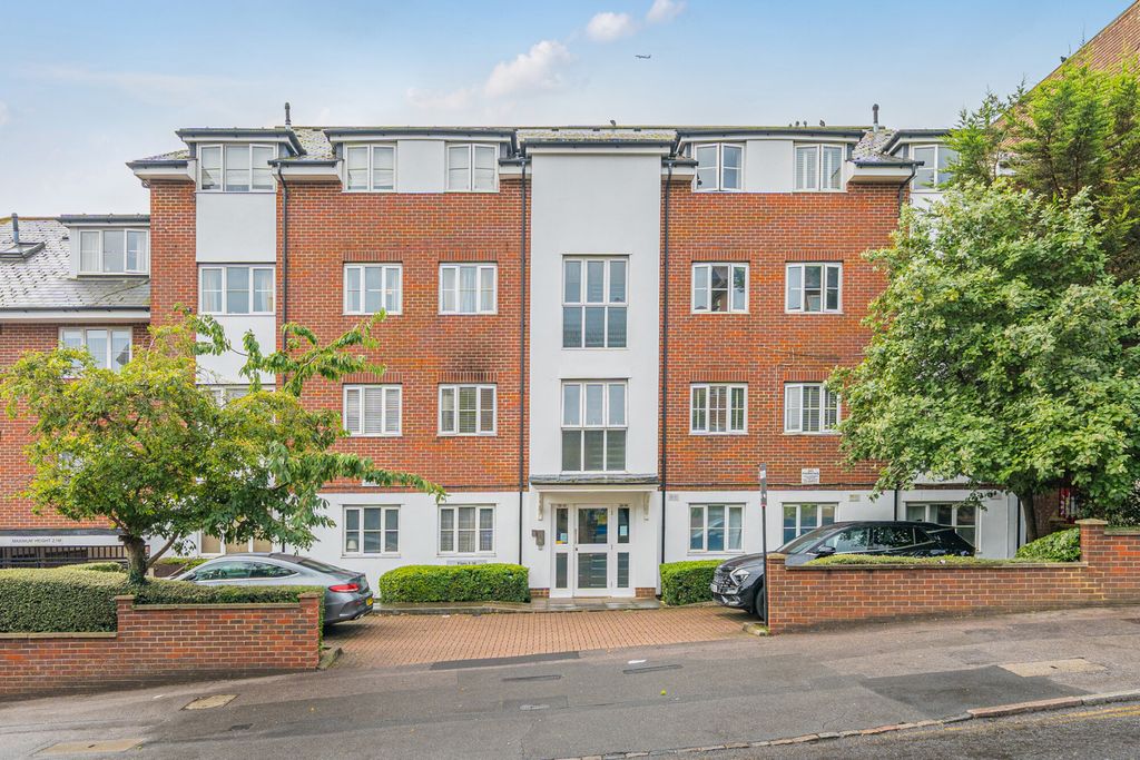 Property photo 2 of 14 External